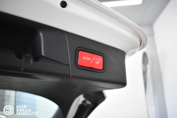 MERCEDES-BENZ B 180 d Automatic Sport